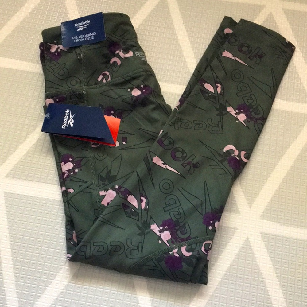 NWT REEBOK Small 7/8 legging high rise.